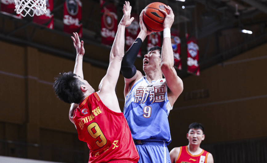 上海队绝杀雷霆，周琦关键制胜