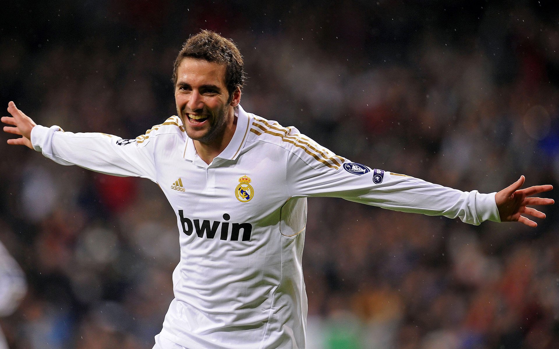 文班亚马，当2米24的法国少年在NBA赛场上空画下惊叹号