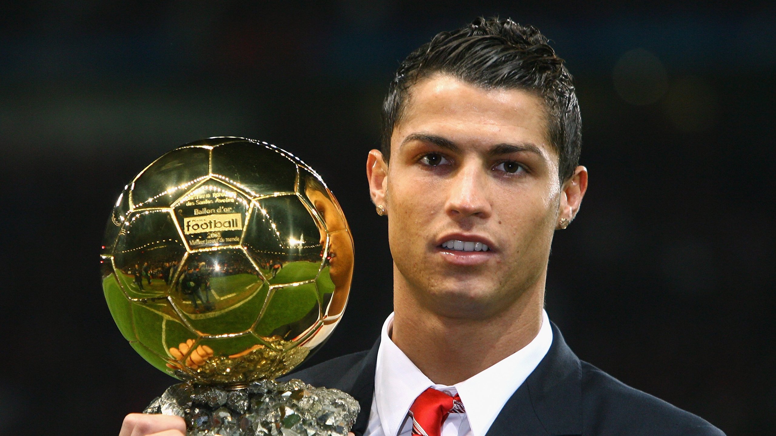 迪巴拉统治级数据闪耀，日本末节发力带走加纳