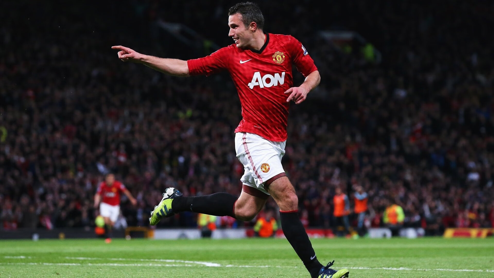 意甲焦点战之夜，哈登成为全场焦点